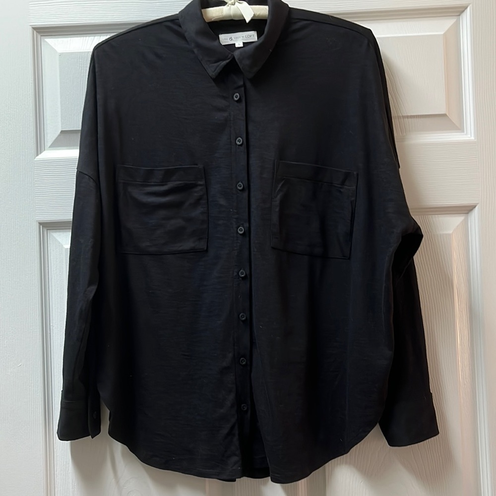 Lou & Grey Organic Cotton Button down Blouse With Self Collar